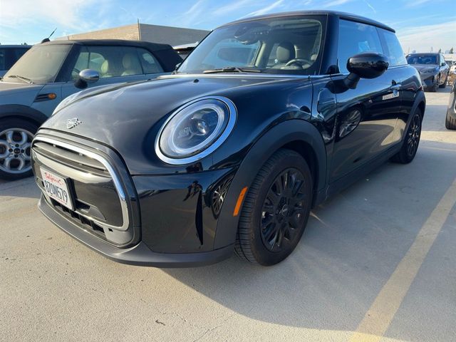 2022 MINI Cooper Hardtop Base