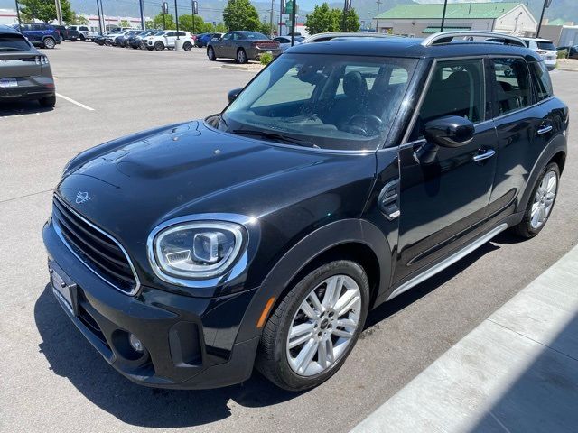 2022 MINI Cooper Countryman Base