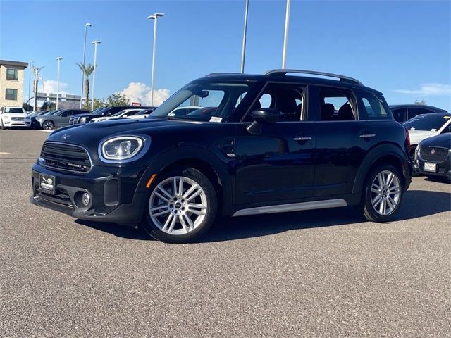 2022 MINI Cooper Countryman Base