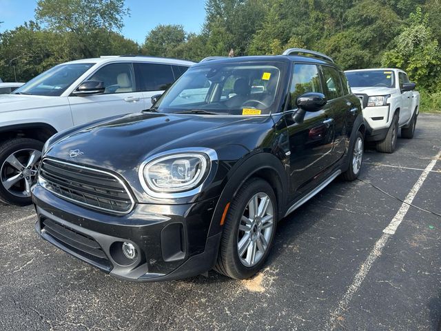 2022 MINI Cooper Countryman Base