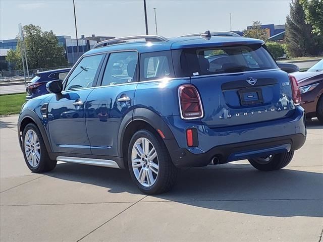 2022 MINI Cooper Countryman Base