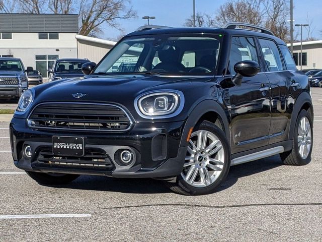 2022 MINI Cooper Countryman Base