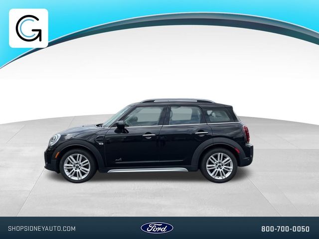 2022 MINI Cooper Countryman Base