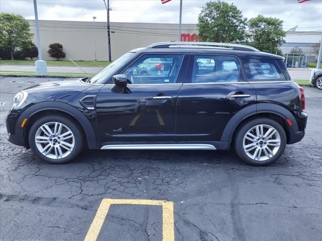 2022 MINI Cooper Countryman Base