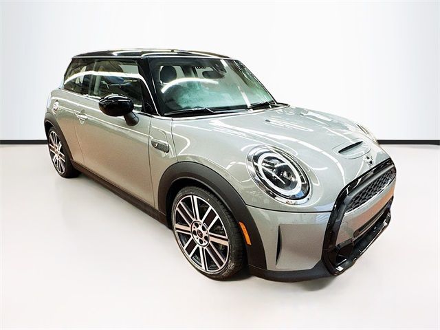 2022 MINI Cooper Hardtop S