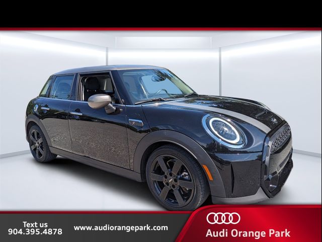 2022 MINI Cooper Hardtop S