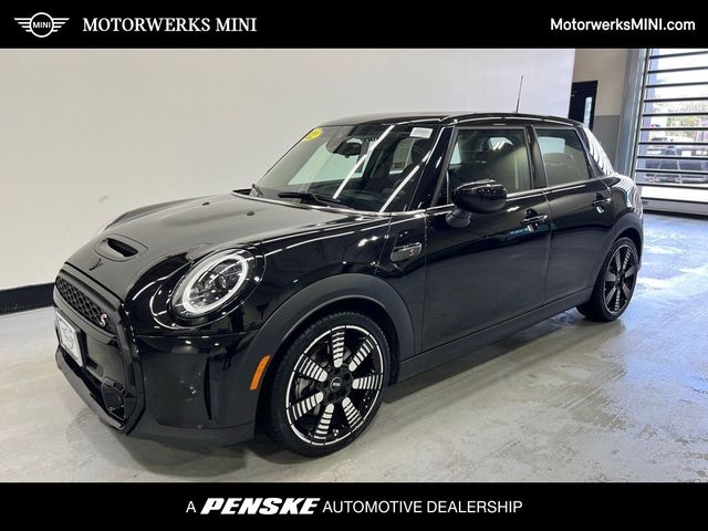 2022 MINI Cooper Hardtop S