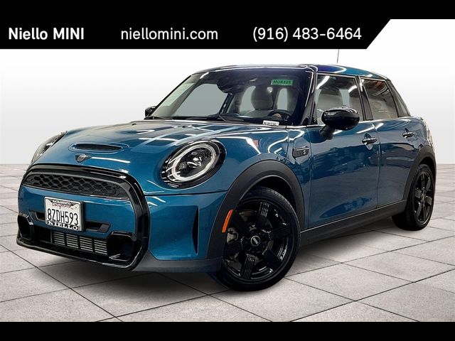 2022 MINI Cooper Hardtop S