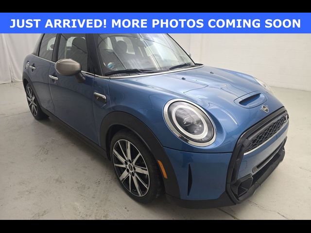 2022 MINI Cooper Hardtop S