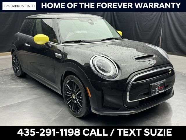 2022 MINI Cooper Hardtop SE