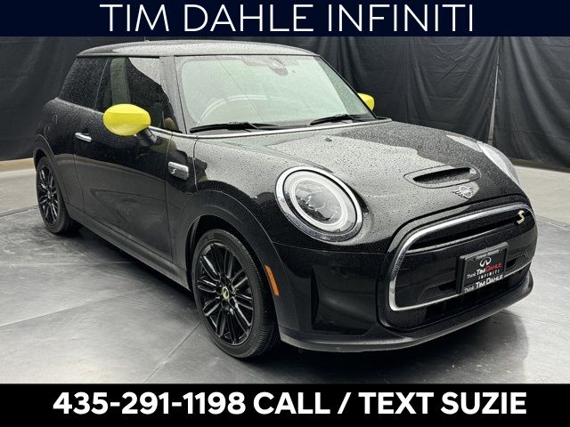 2022 MINI Cooper Hardtop SE