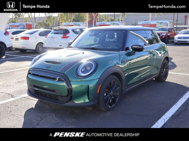 2022 MINI Cooper Hardtop SE