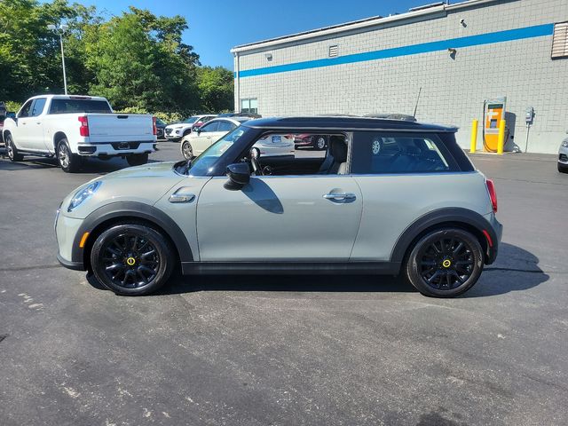 2022 MINI Cooper Hardtop SE