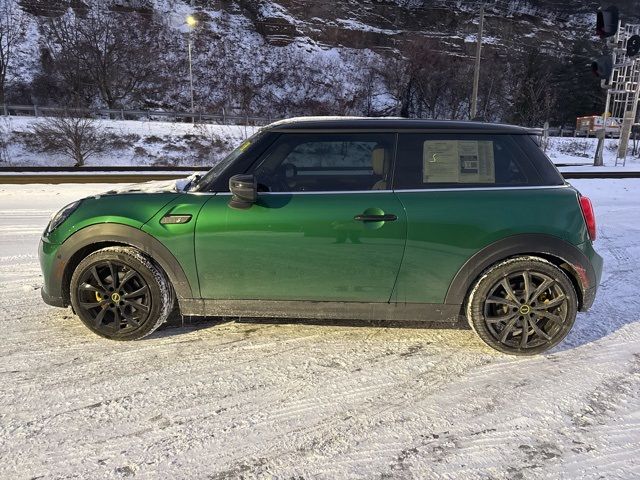 2022 MINI Cooper Hardtop SE