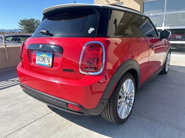 2022 MINI Cooper Hardtop SE