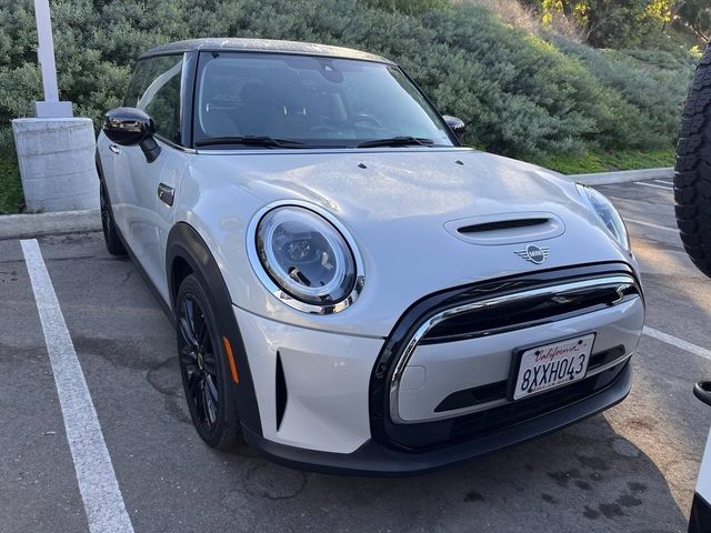 2022 MINI Cooper Hardtop SE