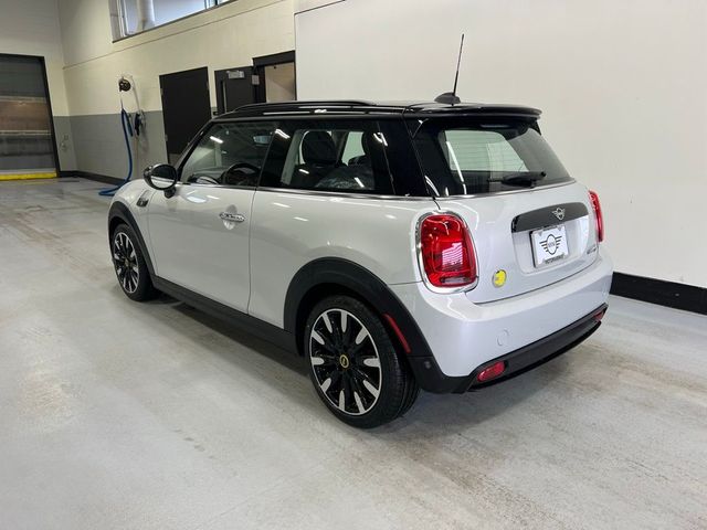 2022 MINI Cooper Hardtop SE