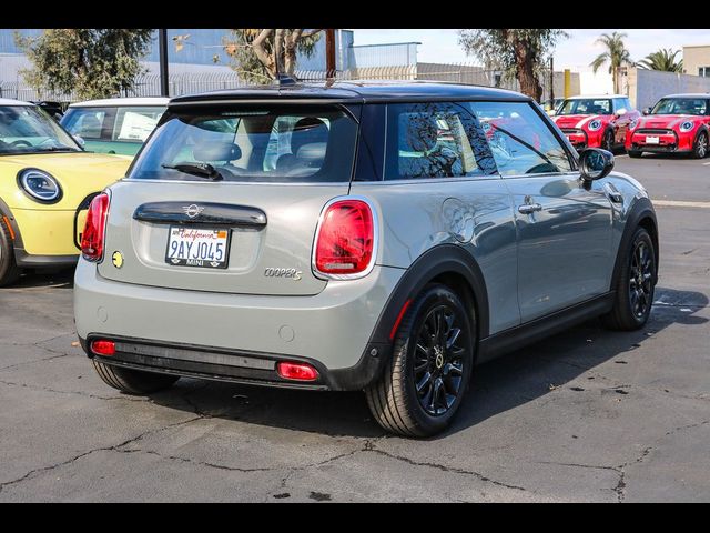 2022 MINI Cooper Hardtop SE