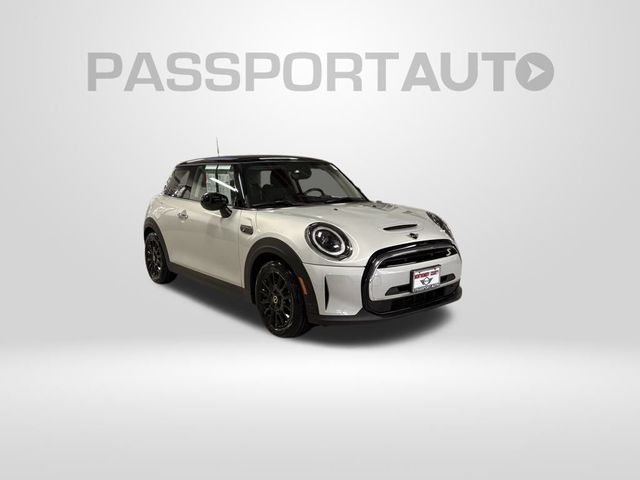 2022 MINI Cooper Hardtop SE