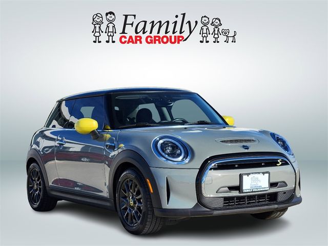 2022 MINI Cooper Hardtop SE