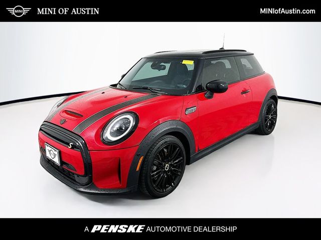 2022 MINI Cooper Hardtop SE