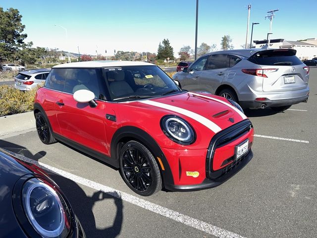 2022 MINI Cooper Hardtop SE