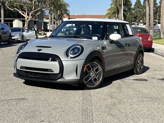 2022 MINI Cooper Hardtop SE