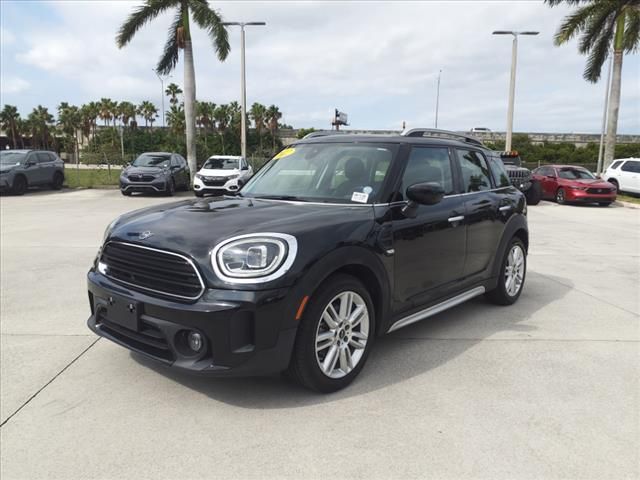 2022 MINI Cooper Countryman Base