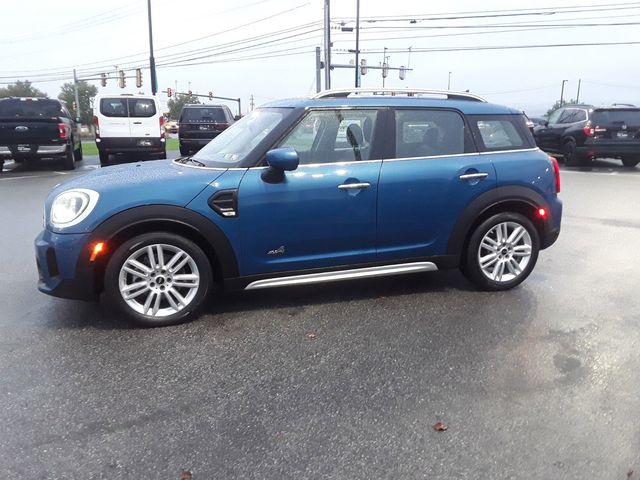 2022 MINI Cooper Countryman Base