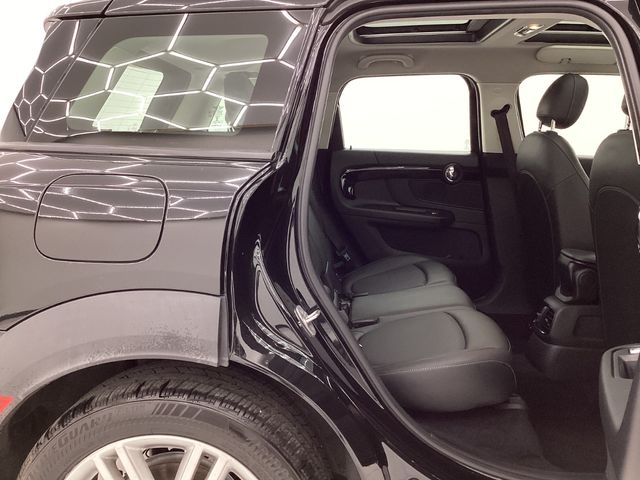 2022 MINI Cooper Countryman Base