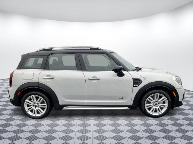 2022 MINI Cooper Countryman Base