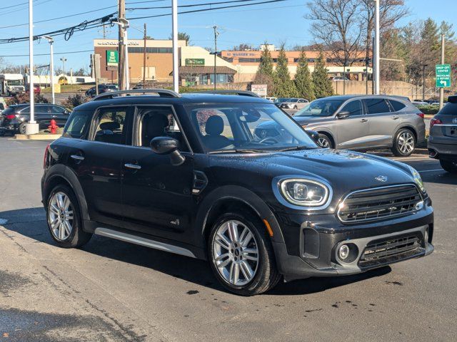 2022 MINI Cooper Countryman Base