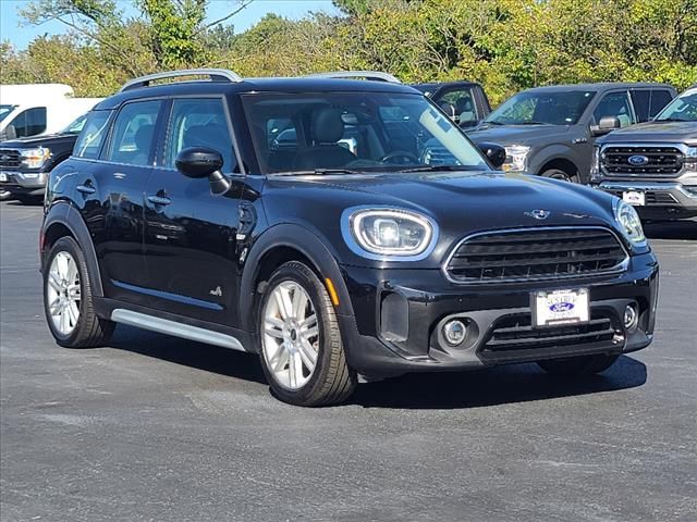 2022 MINI Cooper Countryman Base