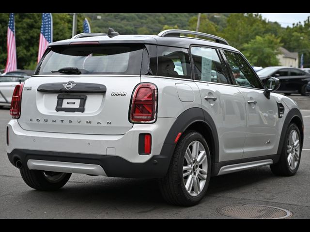 2022 MINI Cooper Countryman Base