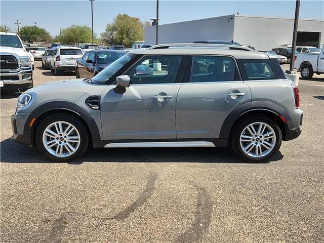 2022 MINI Cooper Countryman Base