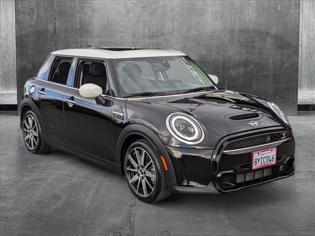 2022 MINI Cooper Hardtop S