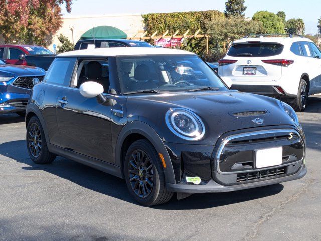 2022 MINI Cooper Hardtop SE