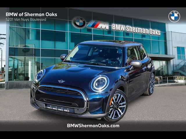 2022 MINI Cooper Hardtop Base