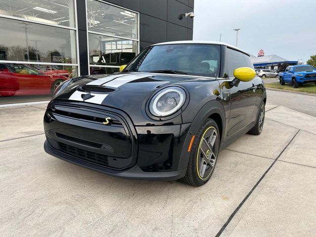 2022 MINI Cooper Hardtop SE