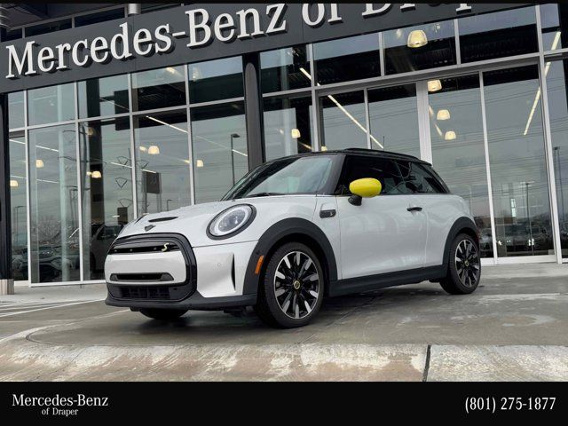 2022 MINI Cooper Hardtop SE