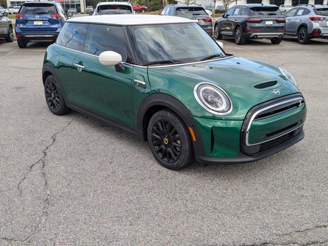 2022 MINI Cooper Hardtop SE