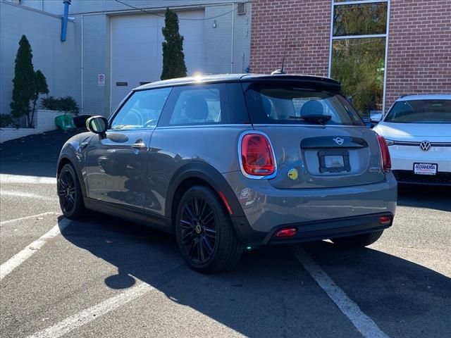 2022 MINI Cooper Hardtop SE