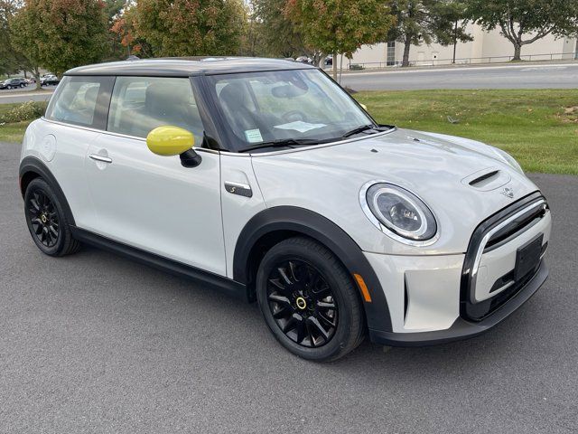 2022 MINI Cooper Hardtop SE