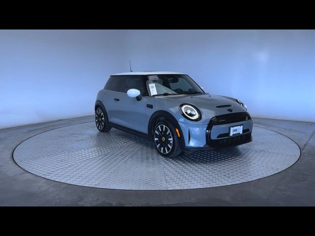 2022 MINI Cooper Hardtop SE