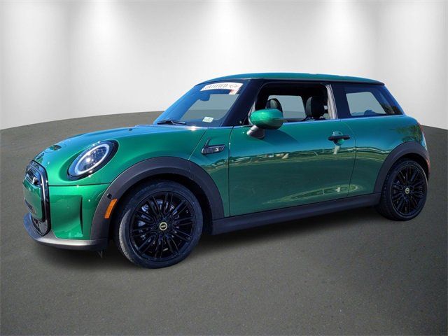 2022 MINI Cooper Hardtop SE