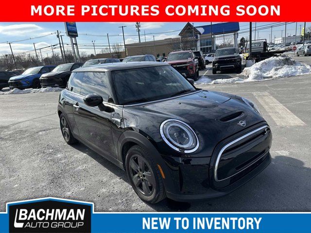 2022 MINI Cooper Hardtop SE