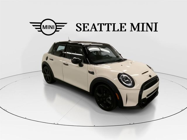 2022 MINI Cooper Hardtop S