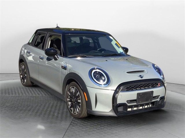 2022 MINI Cooper Hardtop S