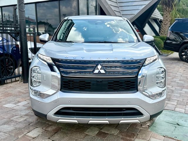 2022 Mitsubishi Outlander 