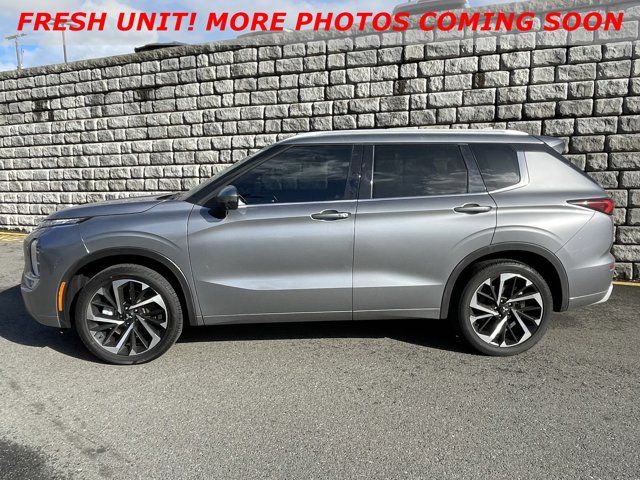 2022 Mitsubishi Outlander SEL Launch Edition